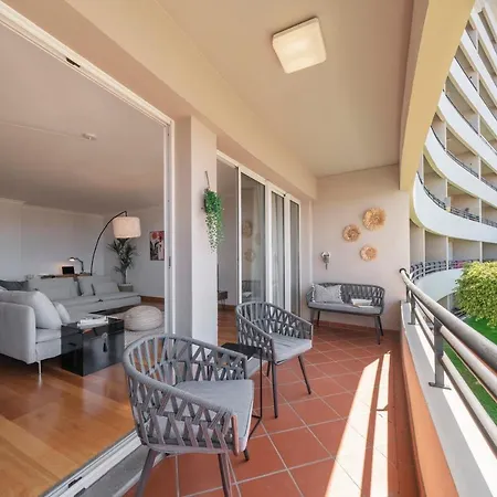 Monumental Place By An Island * Funchal (Madeira)