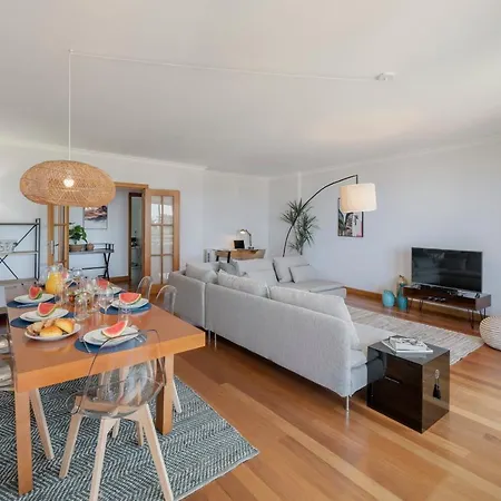 Monumental Place By An Island * Funchal (Madeira)