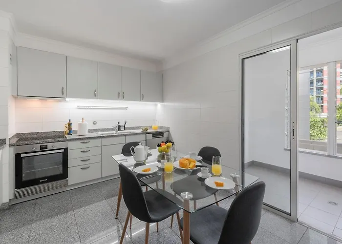 公寓 Monumental Place By An Island